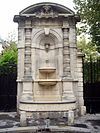Fontaine de la rue du Cardinal-Mercier.jpg