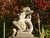 Parc du Cinquantenaire - Statue Saison - Le printemps - Henri Puvrez - 1958 (01).jpg