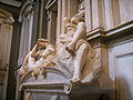 Cappelle Medicee, sagrestia nuova tomba di lorenzo 3 l'alba e il crepuscolo (Michelangelo).JPG