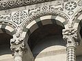 Duomo Lucca - détails galerie aveugle en façade 3.jpg