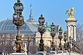 Le Grand Palais depuis le pont Alexandre III à Paris.jpg