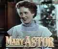 Mary Astor in Meet Me in St Louis trailer.jpg