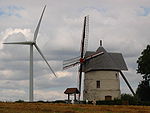 Eaucourt-sur-Somme Molen & Windturbine 2008.jpg