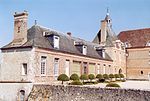 France Loiret La Bussiere Chateau 02.jpg