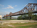Huey P Long Bridge Baton Rouge northwest 1.jpg