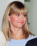 Olivia newtonjohn 1988b.jpg