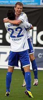 Pavel Nyakhaychyk 2011 goal.jpg