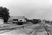 Chemins de fer de l'Hérault - Chaptal - Autorails Verney - Locomotives 040T - Couvert & voitures Bf.jpg