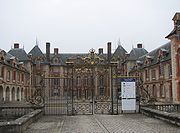 Château de Grosbois.jpg