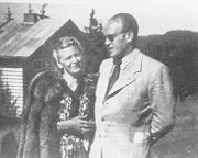 Oskar&Emilie 1946.jpg