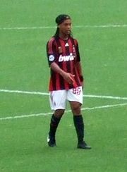 Ronaldinho Milan.jpg