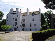 Rossend Castle 1.jpg