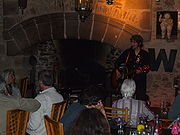 Salim Nourallah en concert au bar-restaurant Lawrence d'Arabie