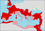 Carte de l'Empire romain qui indique quelles provinces sont sénatoriales et quelles provinces sont impériales. On se rend compte que les provinces sénatoriales sont beaucoup moins nombreuses, et qu'elles ne concernent que des territoires non stratégiques pour la défense : l'Italie, la Grèce, l'Ionie, la Bétique (Andalousie actuelle), une partie de l'Afrique du nord.
