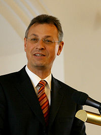 2003 - Siegfried Schneider 700.jpg