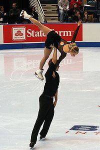 Anabelle Langlois & Cody Hay Lift - 2006 Skate America.jpg