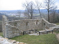 Château de Montfaucon 8.jpg