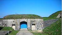 Entrée du fort de Villey-le-Sec.JPG