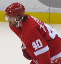 Photo de profil de Henrik Zetterberg portant le numéro 40 des Red Wings.