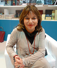 Mine G. Kirikkanat au Salon du livre de Paris (2010)