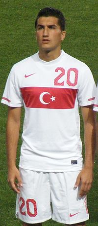 Nuri Şahin in the Turkish national team strip at Fenerbahçe Şükrü Saracoğlu Stadium, Istanbul, Turkey - 20100811.jpg