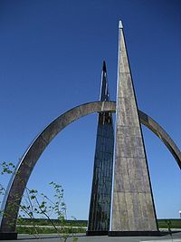 Monument du cercle Arctique à Salekhard