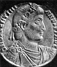 Pièce de monnaie montrant l'empereur Valentinien de profil.