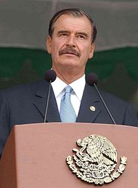 Vicente Fox podium.jpg