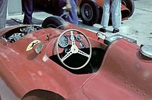 photo du cockpit d'une Ferrari D50 au Grand Prix d'Argentine en 1957