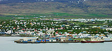 Accéder aux informations sur cette image nommée Akureyri-Harbor-20030602.jpg.