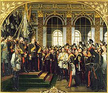 Tableau d'Anton von Werner: proclamation de l'empire allemand par l'empereur Guillaume Ier le 18 janvier 1871 avec Bismarck (en uniforme blanc) dans la galerie des glaces du château de Versailles