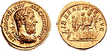 Cet aureus de Macrin célèbre Macrin et son fils Diadumenianus, aussi bien que leur prodigalité (LIBERALITAS AUG[USTORUM]). Ils sont  dépeints comme pourvenant au besoin des romains.