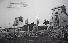 Carte postale ancienne montrant les deux puits en cours de fonçage en 1910