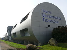 L'institut universitaire de technologie.