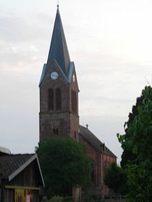 Église d'Obersoultzbach vu depuis le cimetière
