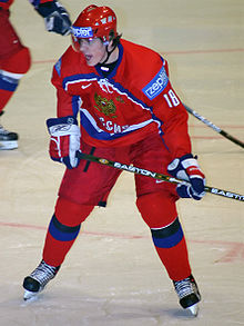 Photographie de Malkine avec le maillot rouge de la Russie en 2005