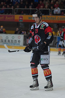 Accéder aux informations sur cette image nommée Jérémie Kamerzin, Lausanne Hockey Club - HC Sierre, 20.01.2010.jpg.