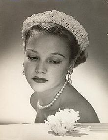 Jacqueline Genton - Mannequin Suisse - Miss Europe 1951.jpg