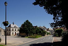 La rue du Château (RD 15).