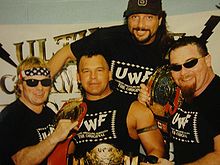 Bruce Hart, Marty Jannetty, Jim Neidhart, Chris Chavis en 1997.