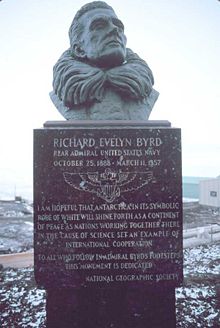 Buste de Richard Byrd à la Station McMurdo