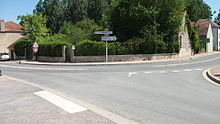 Photographie de la départementale 52 traversant le bourg
