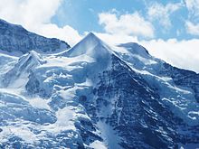Le Silberhorn, sommet des Alpes bernoises, a inspiré à Tolkien le Celebdil, l'un des trois sommets surplombant la Moria.