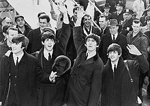 Les Beatles arrivant aux États-Unis en 1964