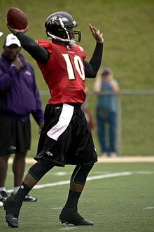 Accéder aux informations sur cette image nommée Troy Smith Ravens.jpg.