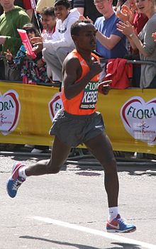 Tsegay Kebede 2009 London Marathon.jpg