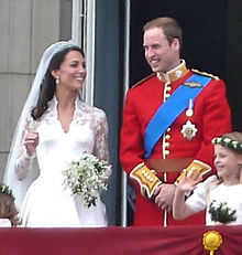 Dentelle de Caudry sur la robe de Kate Middleton