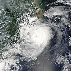 Typhoon saomai 2006.jpg
