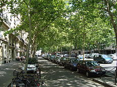 Boulevard de Reuilly (est).JPG