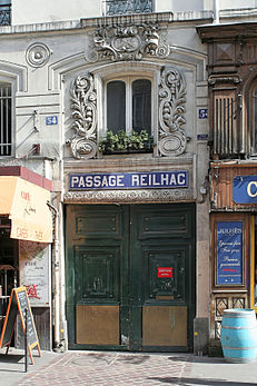 Passage Reilhac (Paris), entrée rue du Faubourg-Saint-Denis 01.jpg
